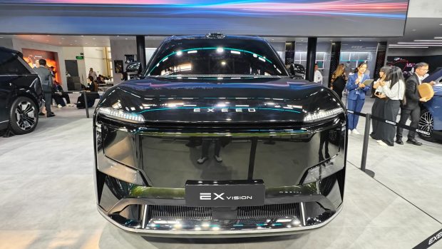 شاسی‌بلند پرچمدار چری اکسید EX9