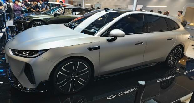 چری فالوین A9 واگن