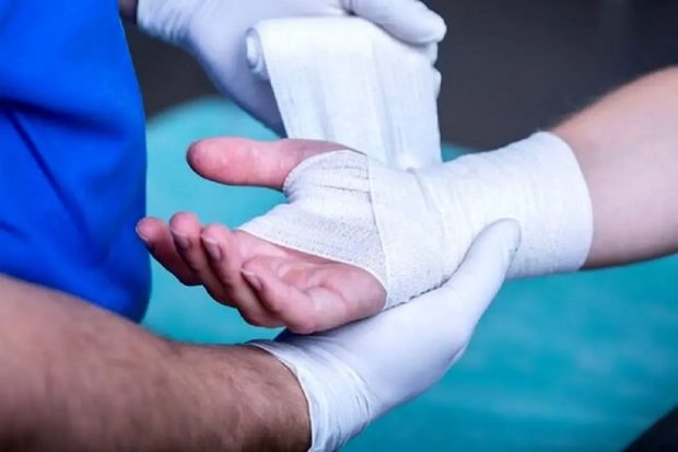 راهنمای پانسمان زخم با حداقل وسایل