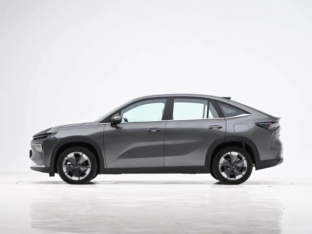 شاسی‌بلند جیلی Boyue EREV