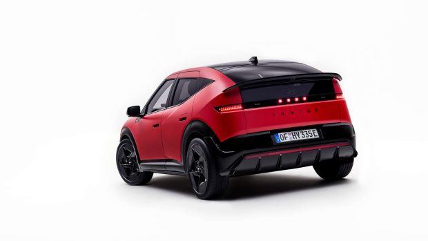 هیوندای آیونیک ۳