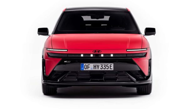 طراحی و ابعاد هیوندای آیونیک ۳