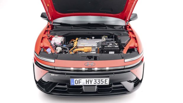 مشخصات و عملکرد هیوندای آیونیک ۳