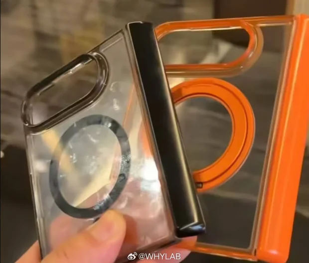 قاب آیفون تاشو اپل