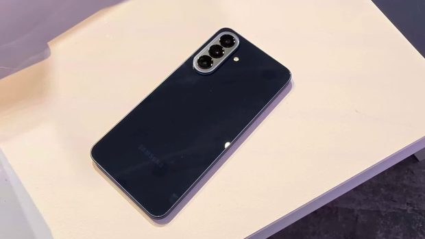 گلکسی A57 و گلکسی A37