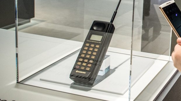 اولین تلفن همراه سامسونگ