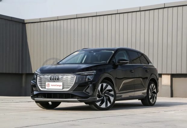 آئودی Q5 e-tron - نمای جلو