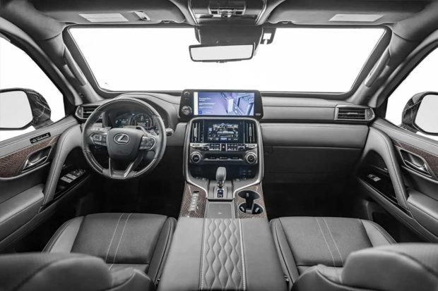 نمای کابین لکسوس LX700 ضدگلوله