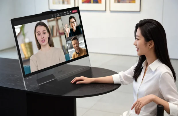 آل این وان Yoga 32 Ultra Aura