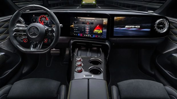 نمای کابین مرسدس بنز AMG GT برقی