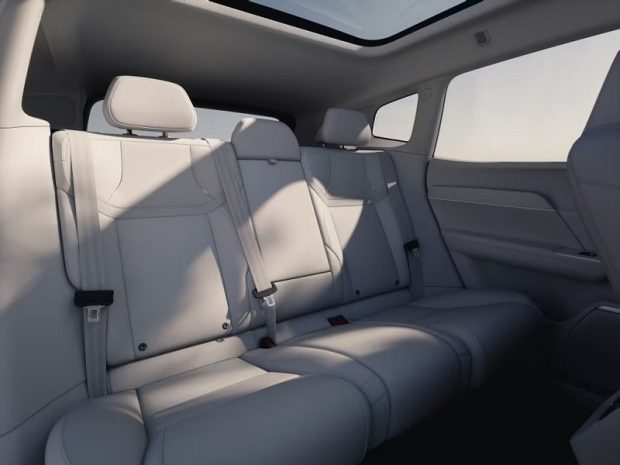 ولوو XC70 - صندلیهای عقب