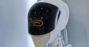 نمایشگر OLED ربات انسان‌نما