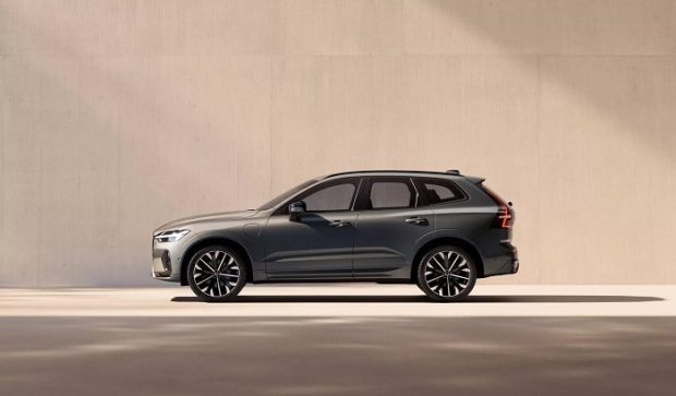 قیمت بازار آزاد ولوو XC90 پلاگین هیبرید