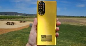 ترامپ موبایل T1