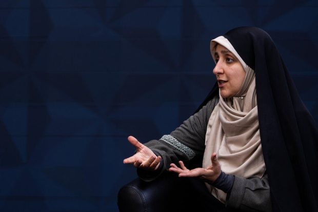 گواهینامه موتورسواری بانوان
