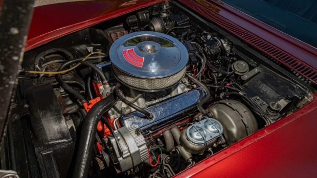 ۱۰ خودرو کلاسیک V8 کاربراتوری
