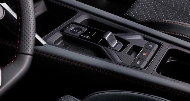 نمای کابین کوپرا لئون VZx اسپرت‌تورر