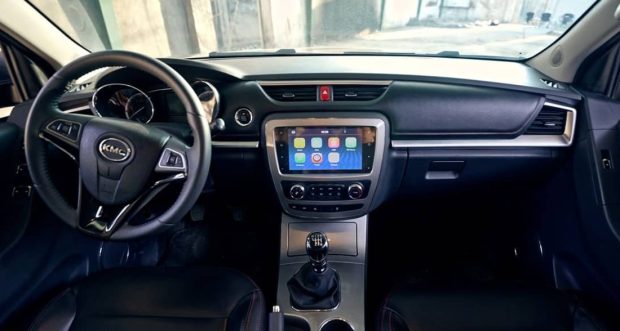 نمای کابین کی ام سی T8