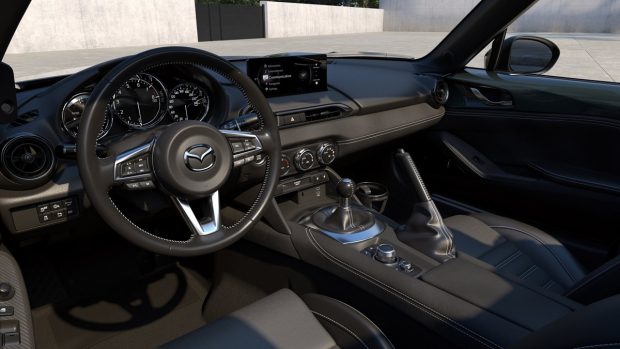 نمای کابین مزدا MX-5 مدل 2027