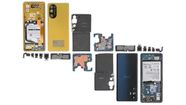 کپی گوشی ترامپ T1 از HTC U24