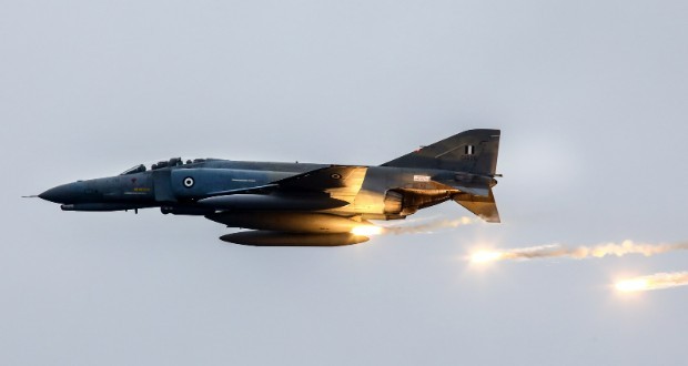 جنگنده F-16