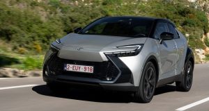 تویوتا C-HR پلاگین هیبریدی در ایران