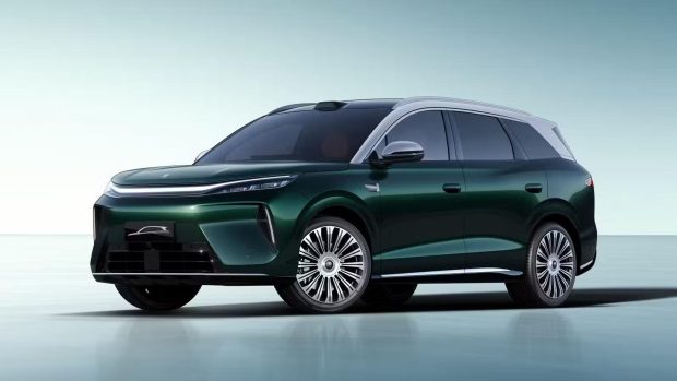 BYD تانگ 8 EV