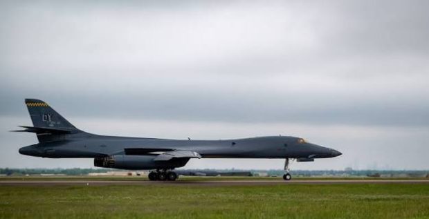 B-1B لنسر