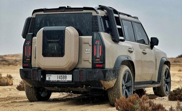 نمای عقب جتور T2