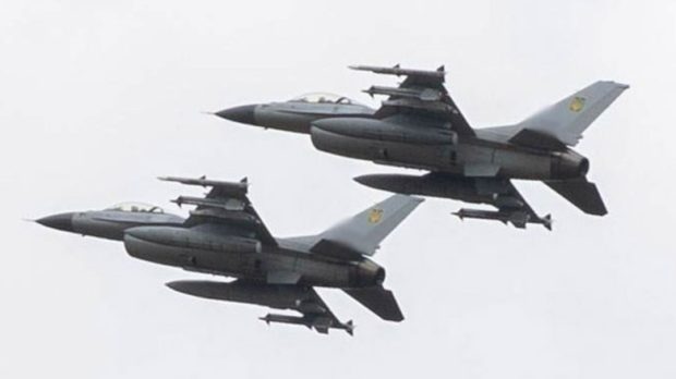 جنگنده F-16 اوکراین