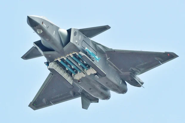 جنگنده J-20
