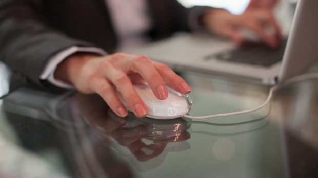 ماوس یا تاچ پد