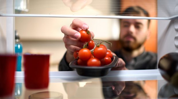 تعویض یخچال قدیمی