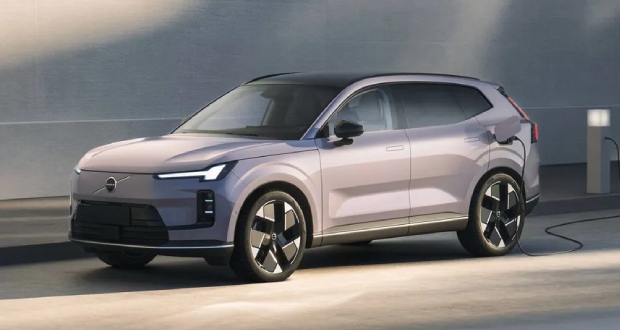 کاتالوگ رسمی ولوو XC70 پلاگین هیبرید