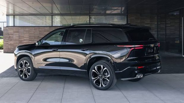 نمای عقب شورلت تراورس های‌کانتری ۲۰۲۷