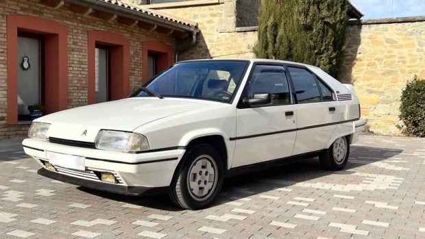 سیتروئن BX GTi
