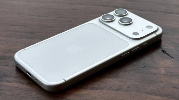مقایسه آیفون 17 پرو با گوگل پیکسل 11 پرو