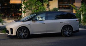 لی اتو i8