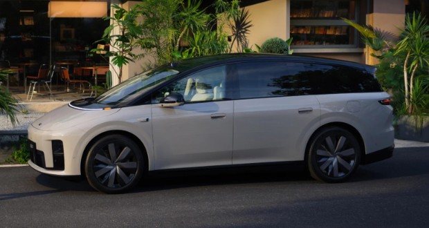 لی اتو i8