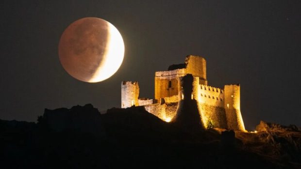 ماه‌گرفتگی جزئی ۲۰۲۶