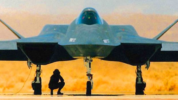 جنگنده YF-23