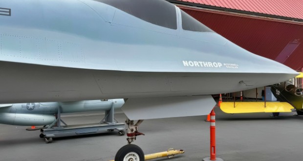 جنگنده YF-23