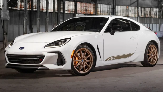 سوبارو BRZ ZC15 و WRX GD25