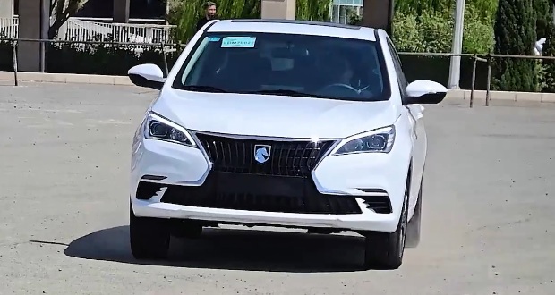 سدان هیبریدی اینووی