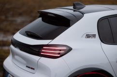 پژو e-208 GTi