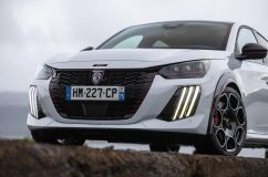 پژو e-208 GTi