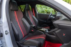 پژو e-208 GTi