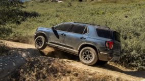 2027 Honda Passport TrailSport exterior (5)