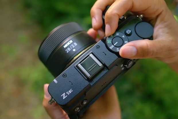 دوربین نیکون Z5IIC