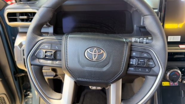 تویوتا RAV4